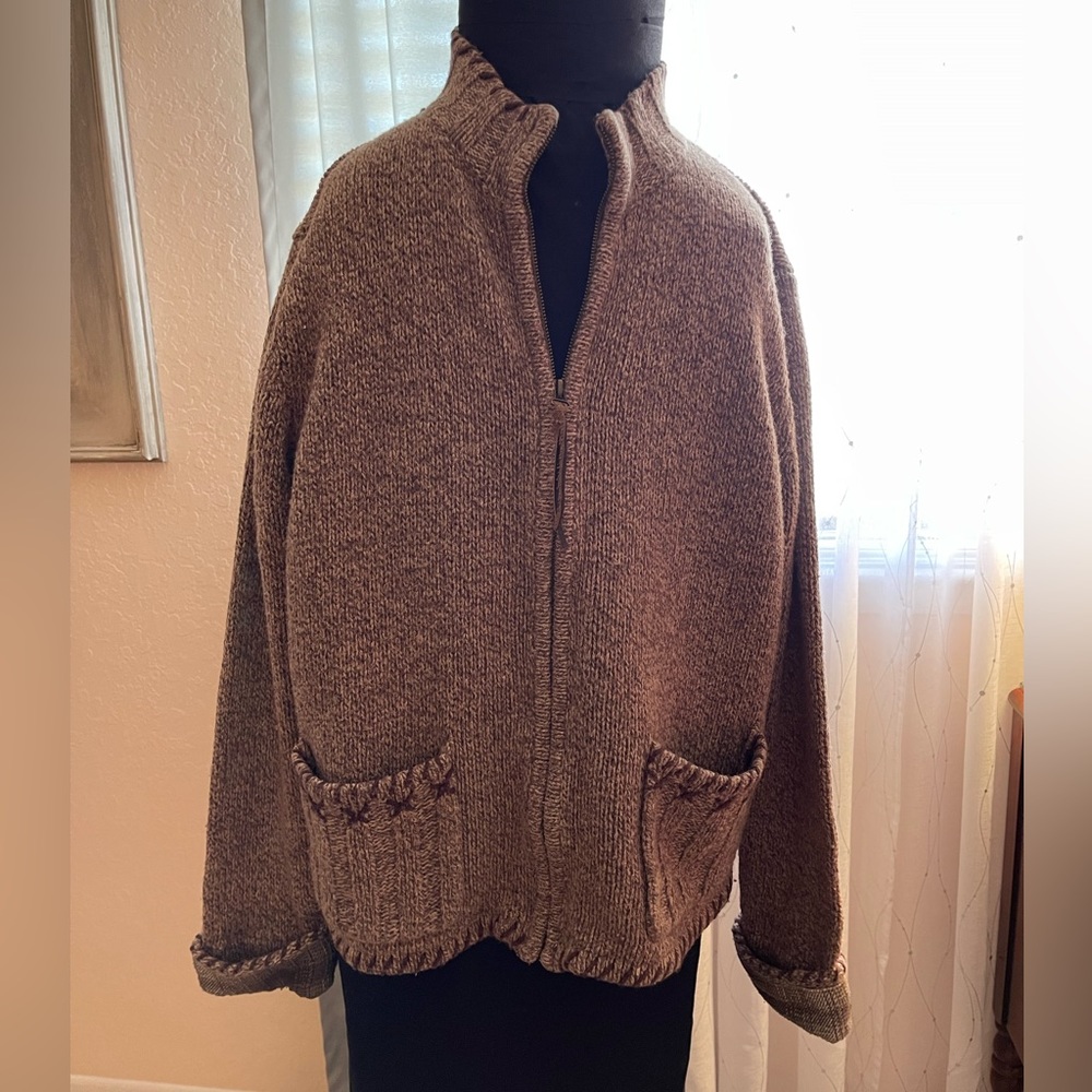 High Sierra zip up cardigan. Size M. Brown.